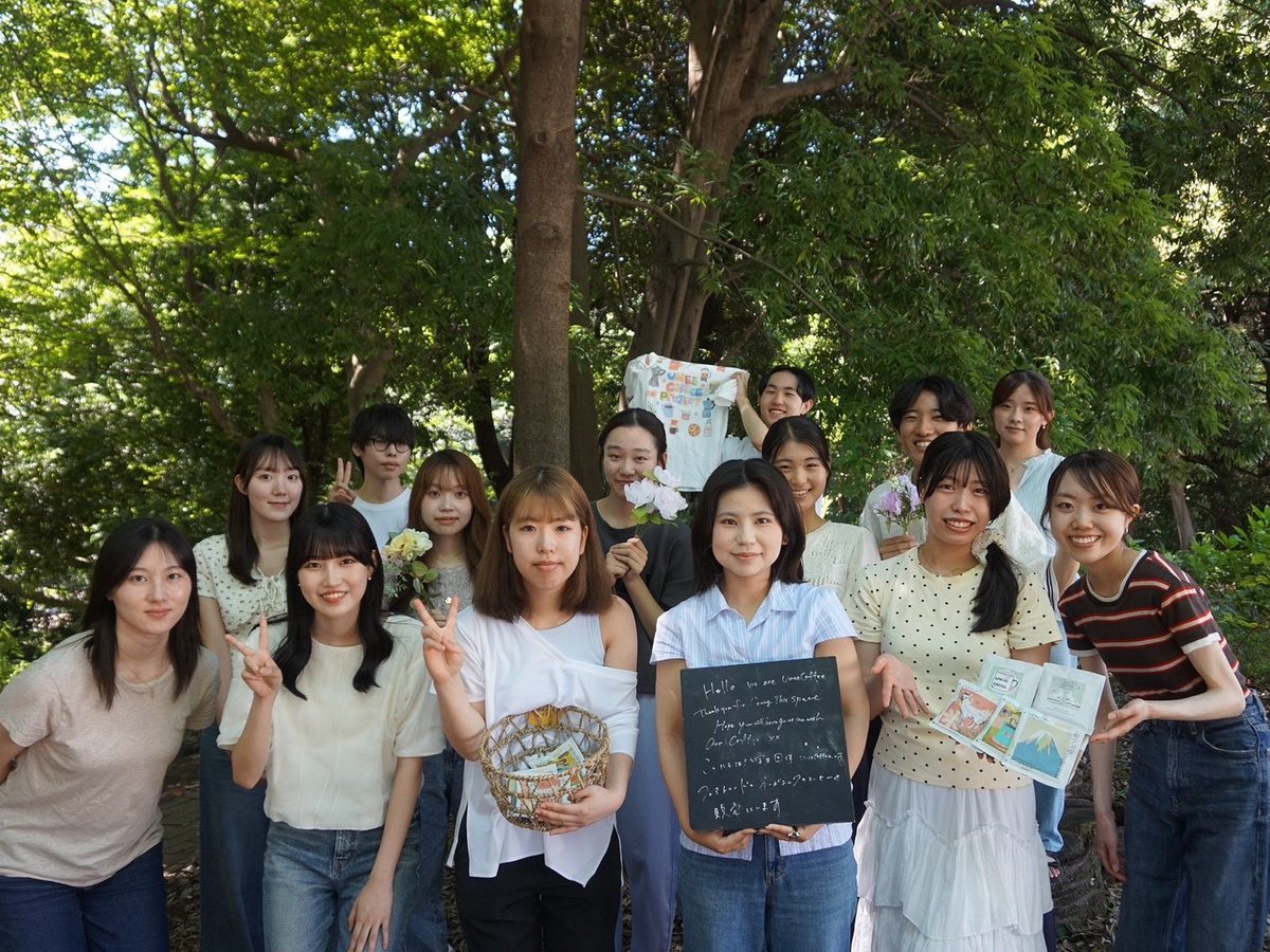 Umee Coffee のメンバーの集合写真